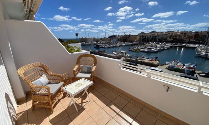 Cabo de Palos Apartment | Oceanfront Retreat: La Casa del Puerto with Pool & Garage