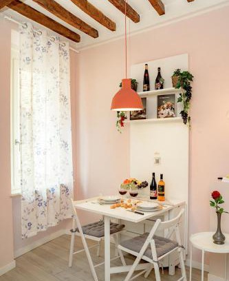 Parma City Centre Apartment | Discover La Casa del Vino: Rated 8.9 by Guests