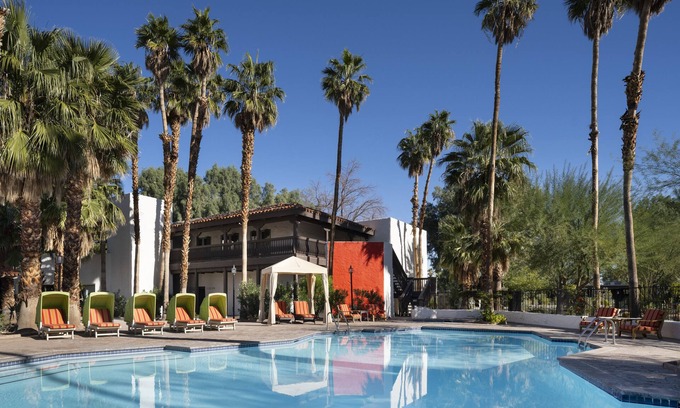 Borrego Springs Hotel | Relax at La Casa Del Zorro Resort & Spa: 4-Star Retreat