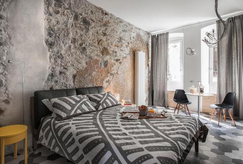 Sarnico House | Charming La Casa Della Zia: Family-Friendly & Highly Rated
