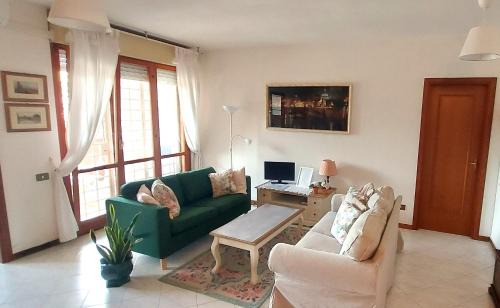 Zona LI La Storta Apartment | Welcoming Stay at La CASA di BAMBI - 4-Star Comfort