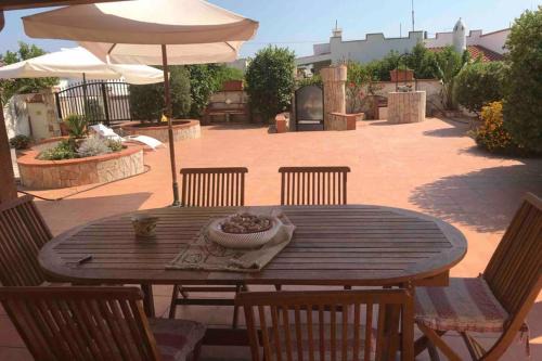 San Pietro in Bevagna Villa | Exclusive Torre Colimena Villa with Ocean View Terrace