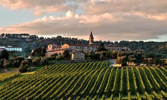 San Gusme House | Pet-Friendly Retreat: La casa di Elvira, Rated 9.8/10