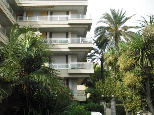 Bordighera House | Oceanfront Retreat: La Casa di Emy with Perfect 10 Score