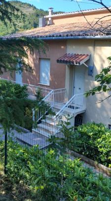Esanatoglia House | Top-Rated Family Stay at La Casa di Gianfri