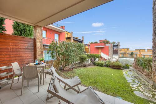Toscolano Maderno Apartment | Relax at La Casa di Gioia with Shared Pool Access