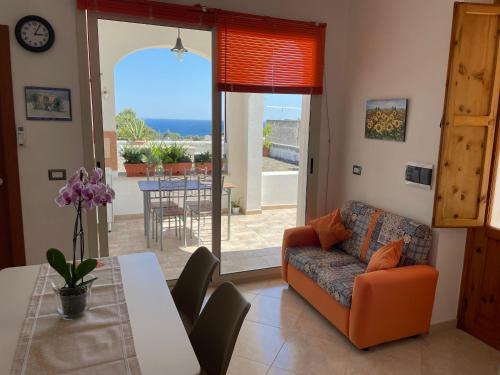 Santa Cesarea Terme Apartment | Pet-Friendly Retreat at La Casa di Lina - Rated 10/10