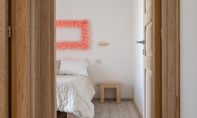 Cannigione House | Discover La casa di Minnanna: Rated 9/10 & Accessible Retreat