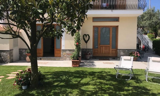 Massa Lubrense House | Top-Rated Eros Suite at La Casa di Nonna Elvira