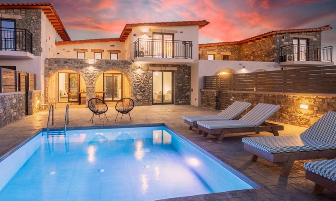Kiotari Villa | Relax at La Casa Di Pietre 2 in Rhodes with Spa Amenities