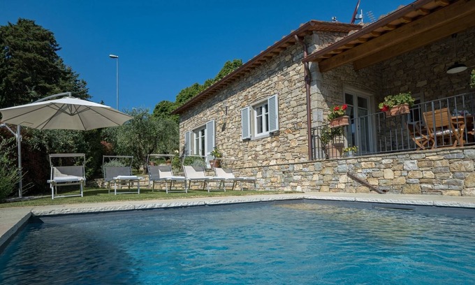 Radda in Chianti Villa | Unforgettable Stay at La Casa di Radda with Private Pool