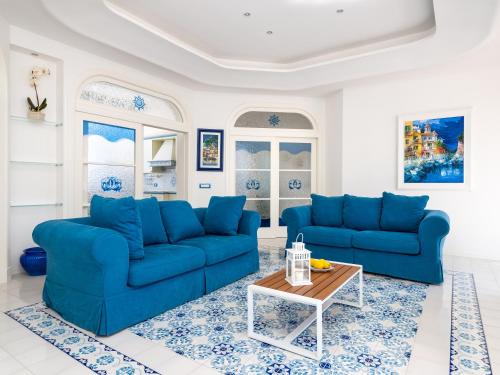 Sorrento Historic Centre Apartment | Stunning La Casa di Terry with Gorgeous Sorrento Views
