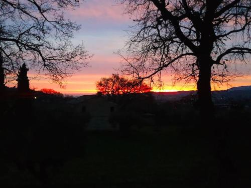 Castellalto House | Relax at La Casa: Pet-Friendly with 9.7/10 Guest Ratings
