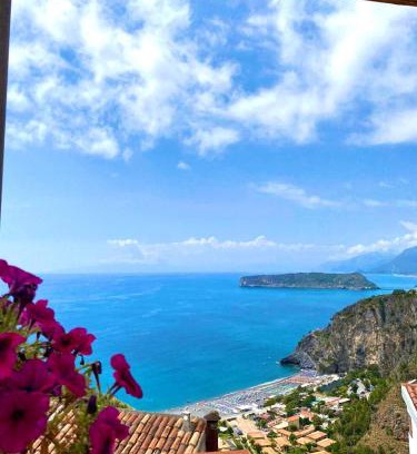 San Nicola Arcella Bed & Breakfast | Experience La casa nel borgo: 10/10 Review & Breakfast Included