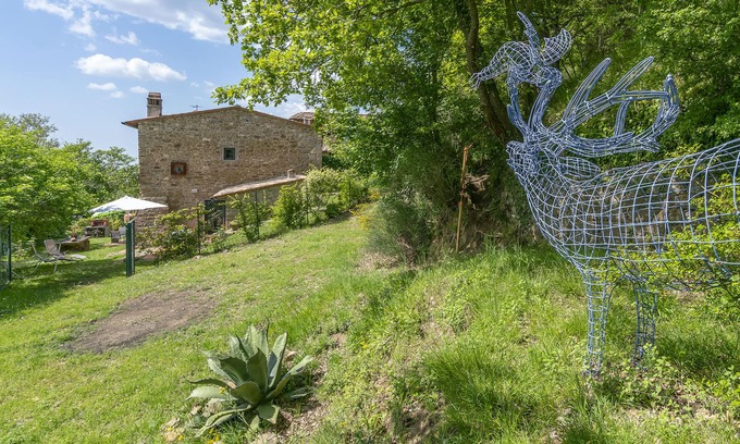 Greve in Chianti Villa | Discover La Casa Nel Bosco D’arte in Greve in Chianti