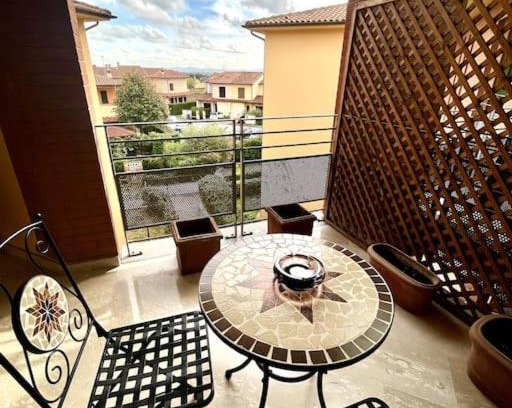 Santomato Apartment | Experience La Casa nel Verde: Highly Rated & Family-Friendly