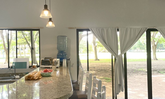 Playa Colorado House | Stylish La Casa Playa Colorados - Family Friendly & Steps to Beach