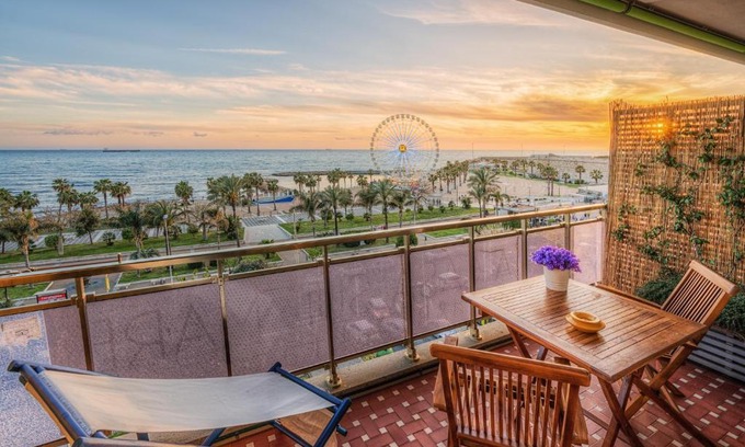 Civitavecchia Bed & Breakfast | Explore La Casa Sul Mare: 4-Star Oceanfront Retreat
