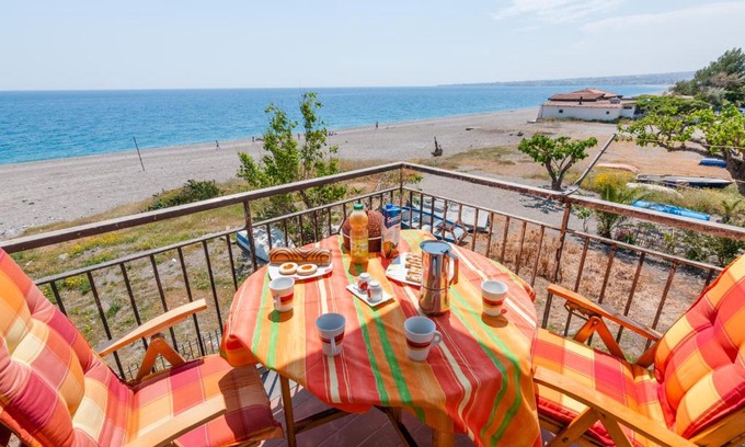 Fondachello Apartment | Beachfront Bliss at La casa sulla spiaggia - Rated 9.4/10