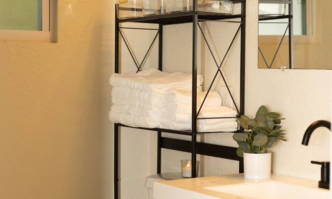 Ybor City House | La Casa Verde - Home Away From Home!