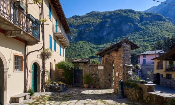 Lierna House | Discover Oceanfront Comfort at La Cascina by Interhome
