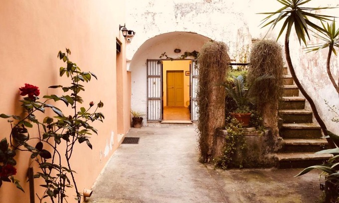 Acquarica del Capo House | Charming La Casetta Bianca: A Historic Salento Retreat
