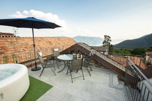 Trarego House | Discover La Casetta delle Ragazze Ribelli: Oceanfront Retreat
