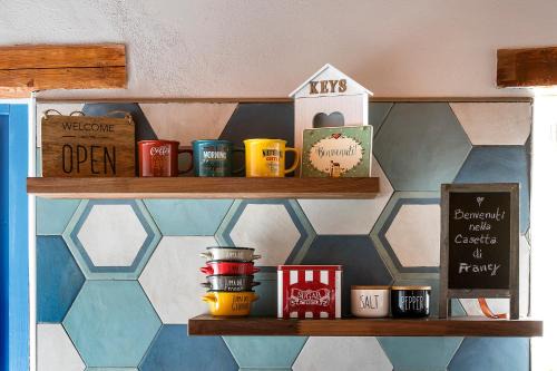 Medea House | Inviting La Casetta di Francy in Medea - Guest Rated 9.7