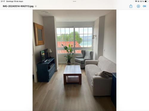Bueu Apartment | Discover Oceanfront Comfort at La Casiña de Mari