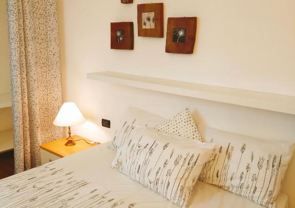Borgo San Lorenzo Apartment | Discover La Casina di Borgo: Family-Friendly Comfort Awaits