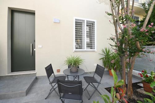 Torre Pedrera House | La Casina di Luca