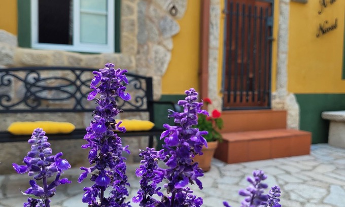 Morana House | Discover La Casita A de Naval in Beautiful Rías Baixas