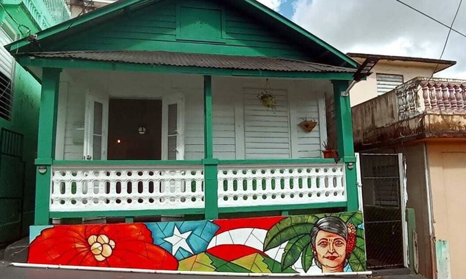 Juncos House | Experience La Casita de Abuela: 10/10 Rated Family Retreat