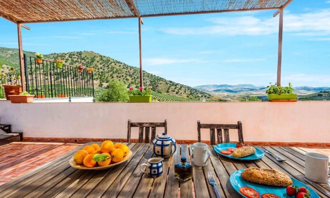 Alora House | Idyllic La Casita del Sabinal Álora with Ocean Views