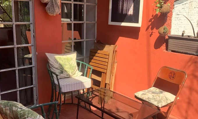 San Miguel Chapultepec House | La Casita: Private 3-Floor House with Terrace & Amenities