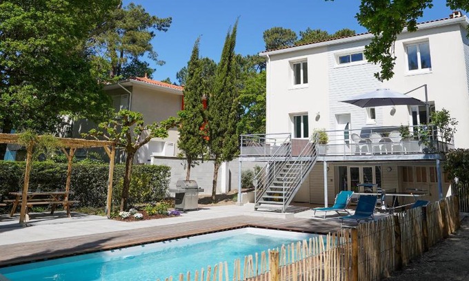 La Tremblade Villa | Discover La Casita - Ronce les Bains: 4-Star Family Retreat