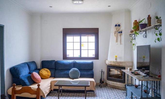 Encinasola House | Pet-Friendly Retreat at La Casona de Alba - 4 Star Rating