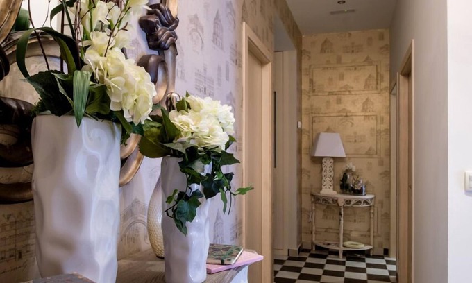 Arzua House | Discover La Casona de Nené: Pool, Spa & Top Reviews
