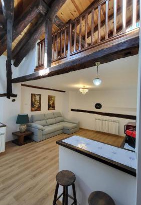 Cardenete House | Explore Family-Friendly Comfort at La Casona de Roser