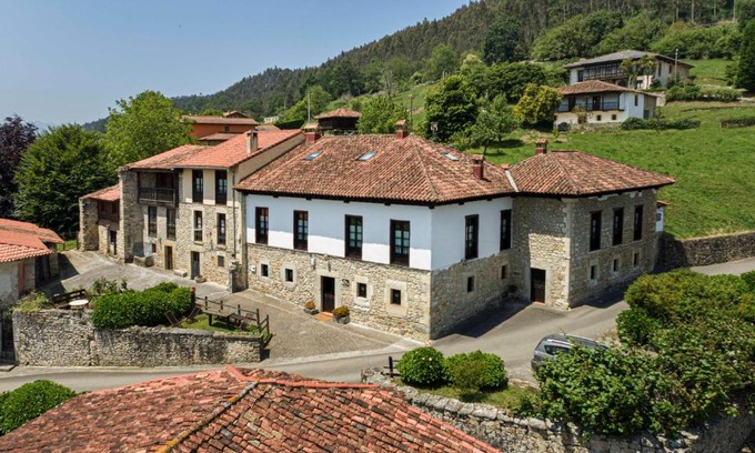 Tresgrandas Hotel | Grade A Stay at La Casona de Tresgrandas - Rated 9.3/10