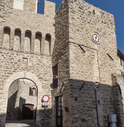 Spina House | Discover La Castellana: Guest Rated 9.6 & Pet Friendly