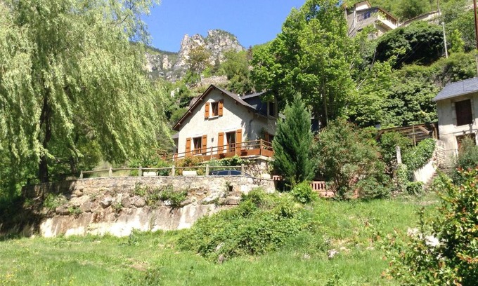 Saint-Pierre-des-Tripiers Villa | Experience La Caze: Oceanfront Luxury with Private Pool