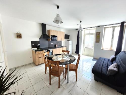 Sezanne House | Unforgettable Stay at La Champenoise for 4 Guests