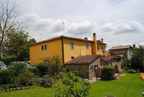 Barberino di Mugello House | Discover La Chiusuraccia: Oceanfront Family Getaway