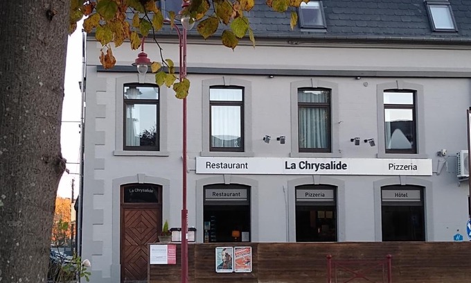 Etalle Hotel | Pet-Friendly Retreat at La Chrysalide with Breakfast Included