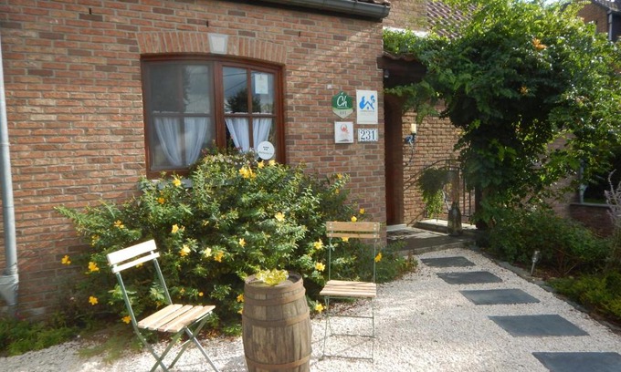 Cuesmes House | Experience B&B La Chrysalide: Oceanfront Bliss Awaits