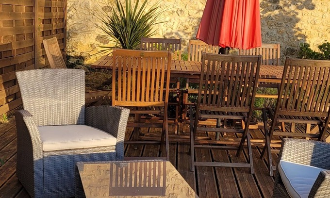 Carsac-Aillac Bed & Breakfast | Discover La clé des Champs Near Sarlat's Historic Center