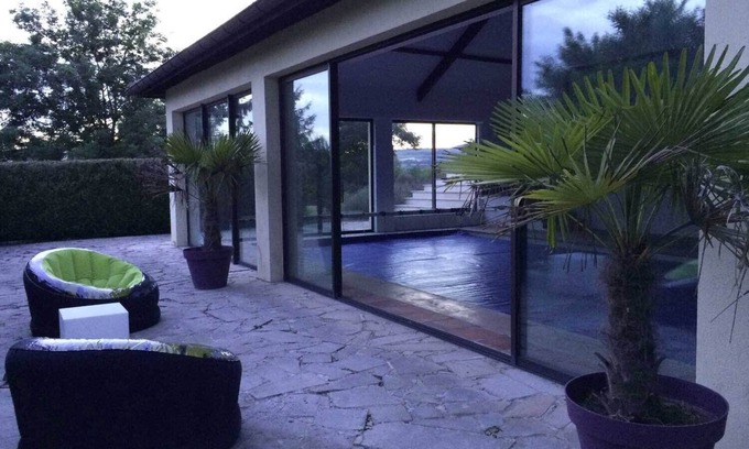 Saint-Leger-sur-Dheune House | Relax at La Conciergerie du Manoir: Pool, Spa, Breakfast