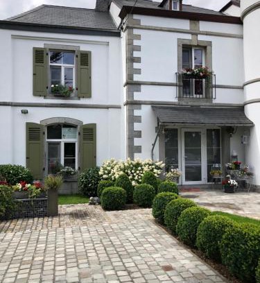 Hotton House | Child-Friendly Retreat at La Conciergerie - Rated 9.5/10