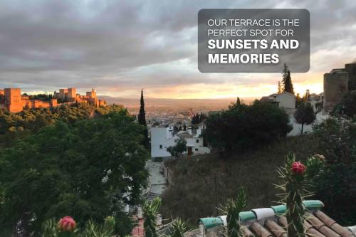 Sacromonte House | Oceanfront Escape at La Constanza Casa Cueva - Rated 9/10